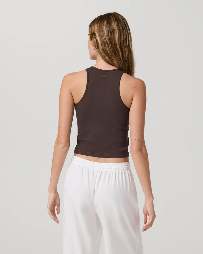 vuori Women's Pose Plyo Tank in French Roast