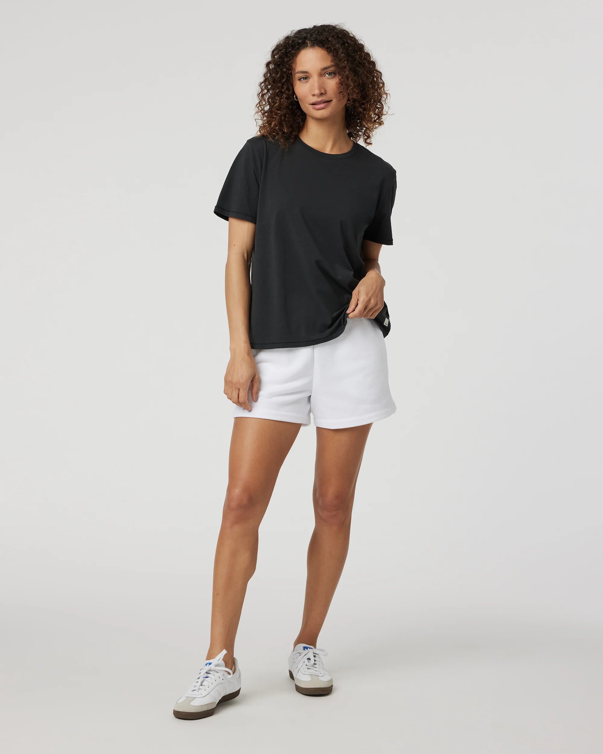 vuori Women's Feather Tee in Washed Black