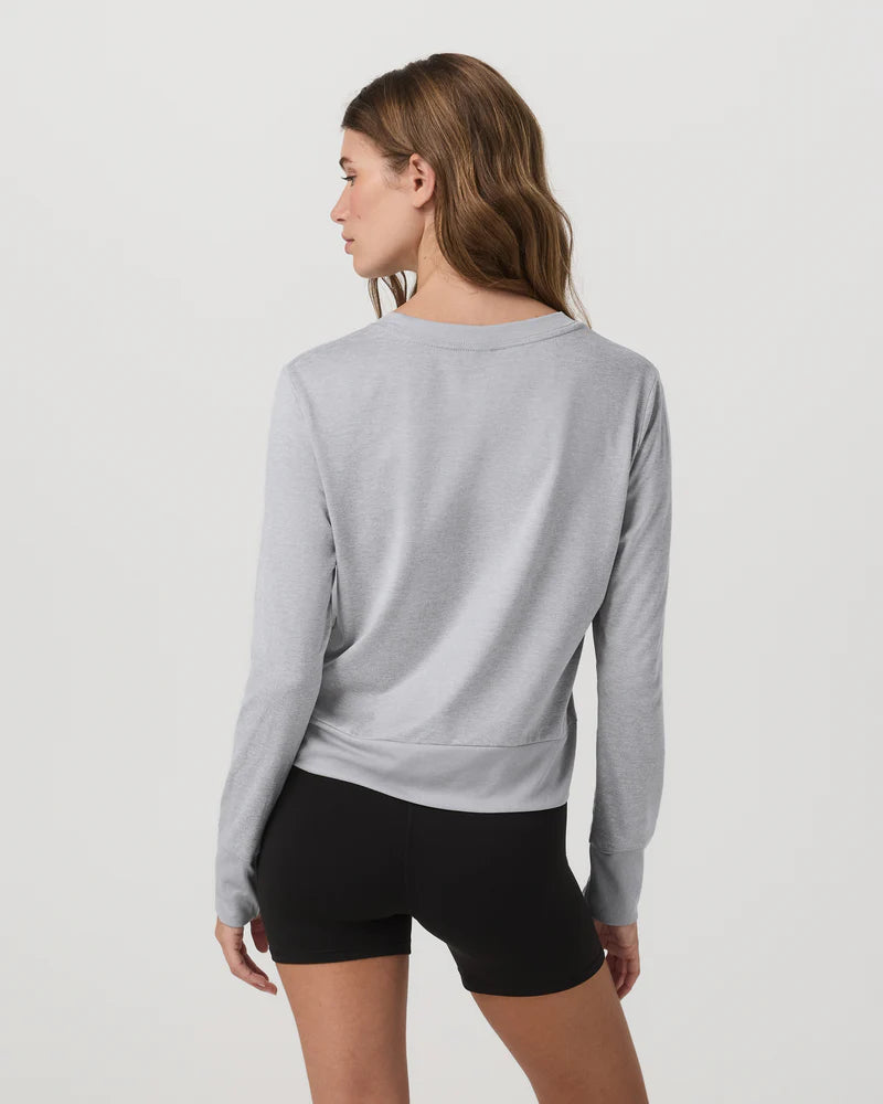 vuori Women's Daydream Crew in Light Heather Grey