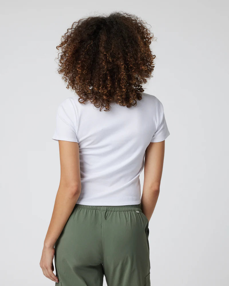 vuori Women's Pose Fitted Tee in White