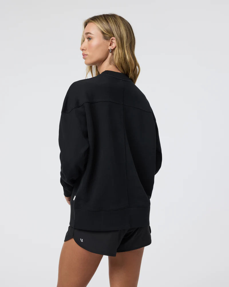 vuori Women's Sedona Weekender Crew in Black