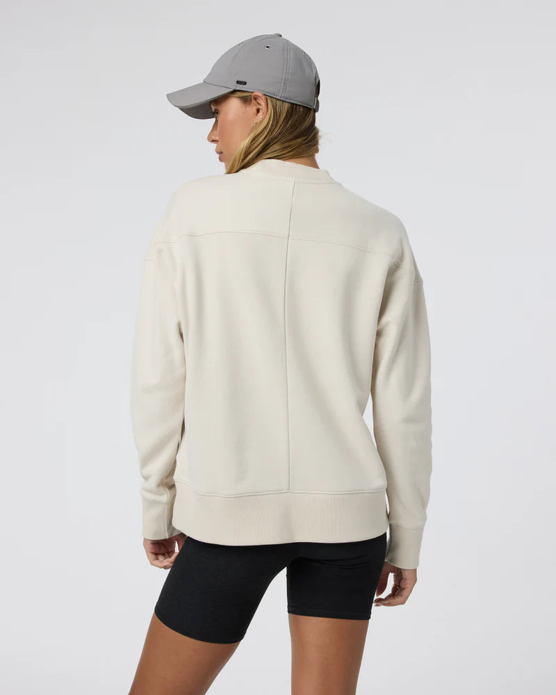 vuori Women's Sedona Weekender Crew in Bone