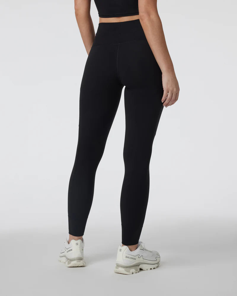 vuori Women's Daily Pocket Legging in Black