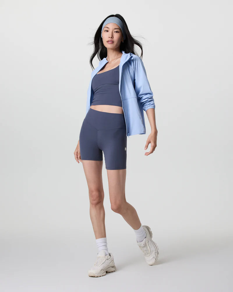 vuori Women's Renew Trainer Shell in Surf