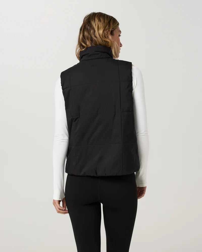 vuori Women's Canyon Insulated Sporty Vest in Black