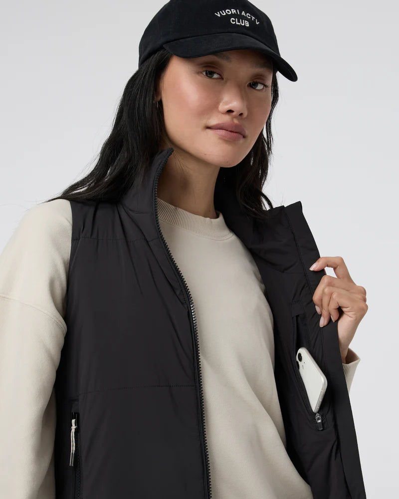 vuori Women's Canyon Insulated Vest in Black