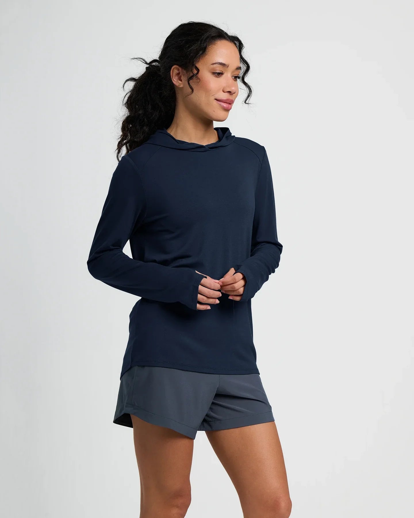Free Fly Women's Bamboo Shade Hoodie II in Deep Navy