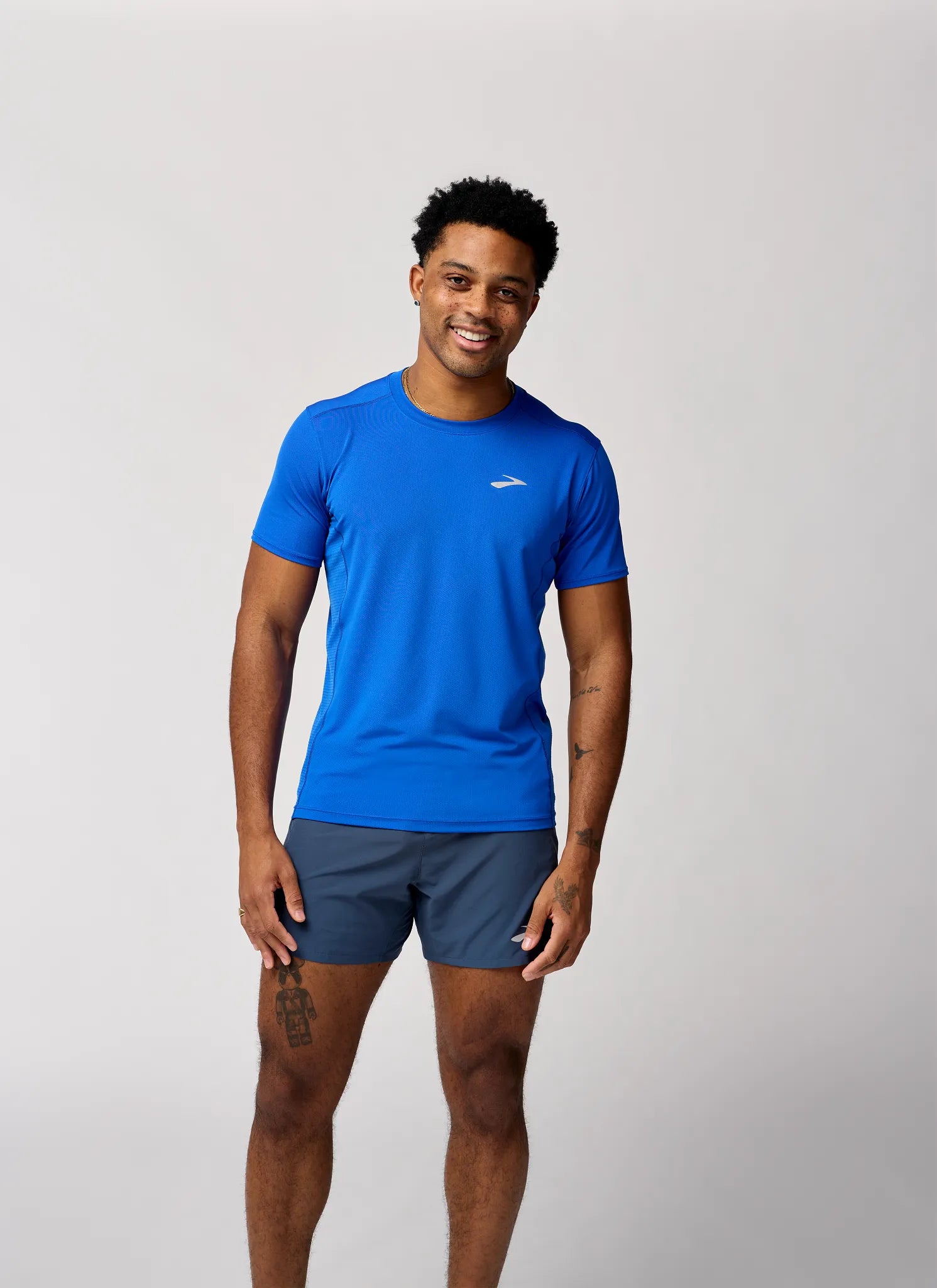 Men's Brooks Atmosphere Short Sleeve Tee 3.0 in Neo Blue
