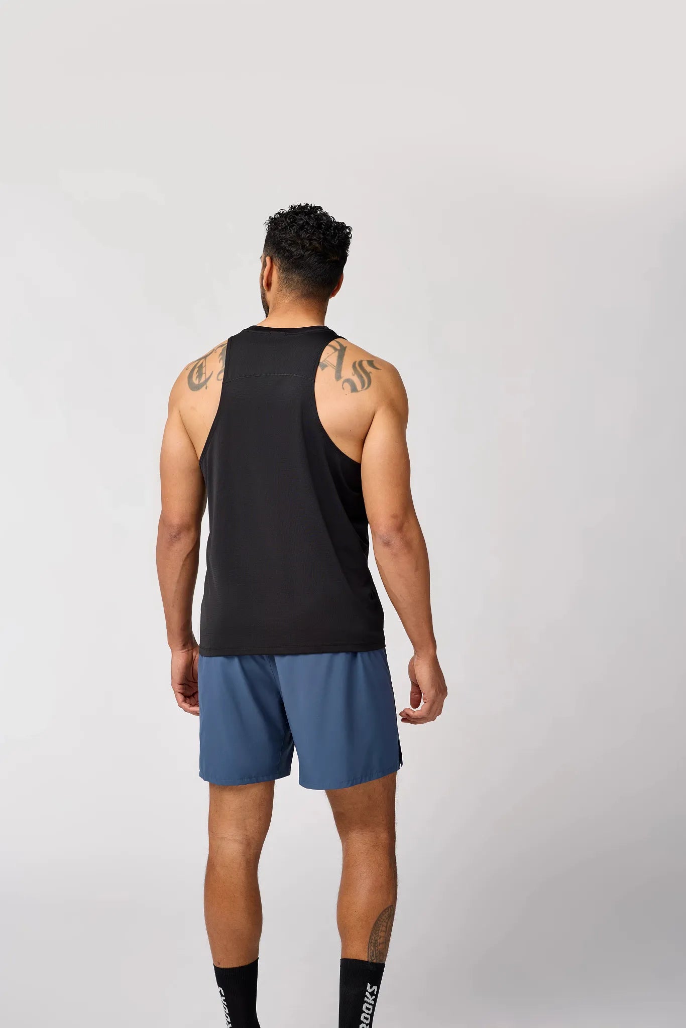 Men's Brooks Atmosphere Singlet 3.0 in Black