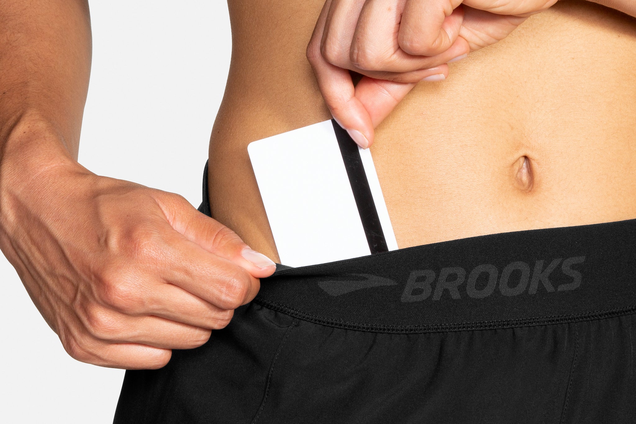 Women's Brooks Chaser 3" Short in Black/Brooks