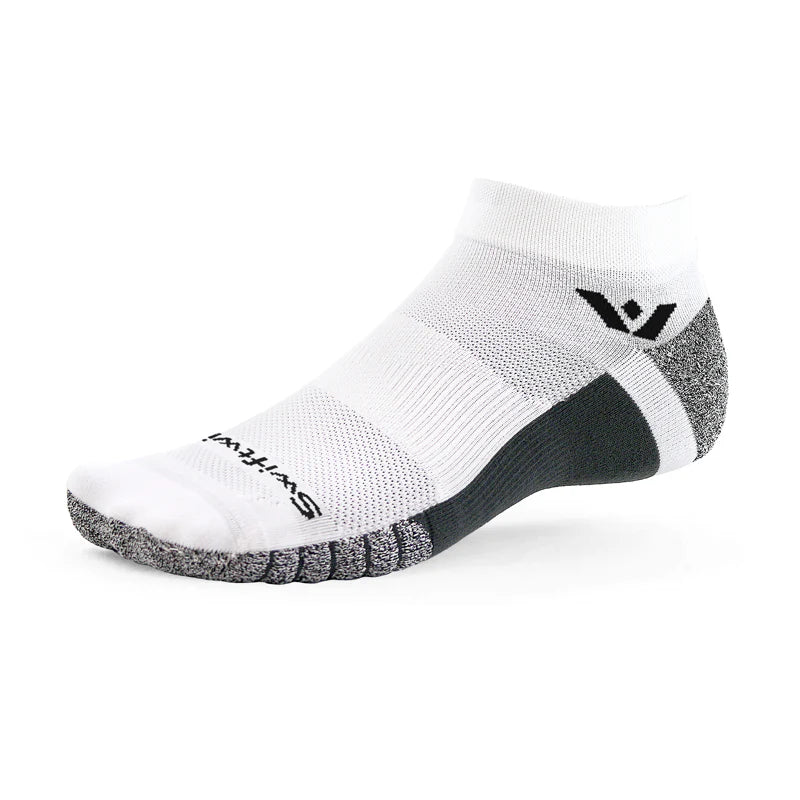 Swiftwick Flite XT Ankle, White